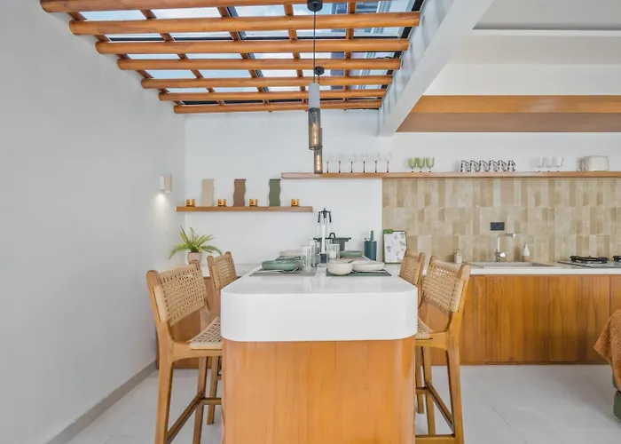 Rosso 2br Near Вилла