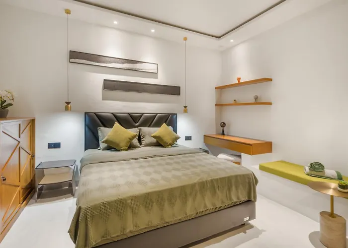 Rosso 2br Near * Семиньяк
